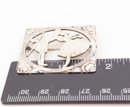 925 Sterling Silver Vintage Brooch Floral Framed Kissing Couple  BP11641