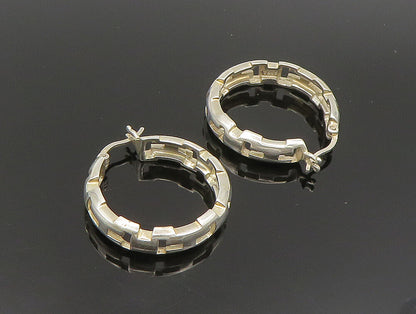 925 Sterling Silver  Vintage T Pattern Cut Out Hoop Earrings  EG11577