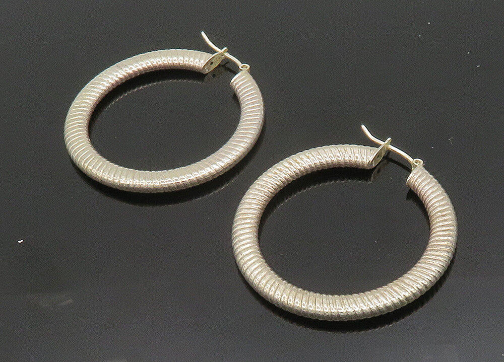 925 Sterling Silver  Vintage Shiny Fluted Round Hoop Earrings  EG9856