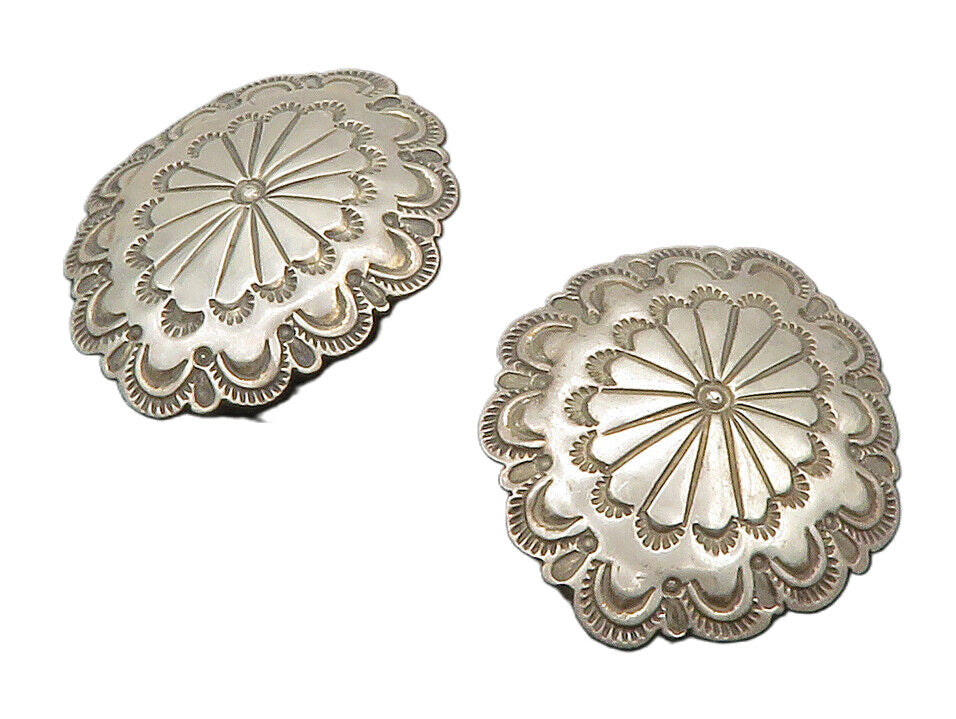 NAVAJO 925 Sterling Silver  Vintage Etched Floral Pattern Drop Earrings EG6576