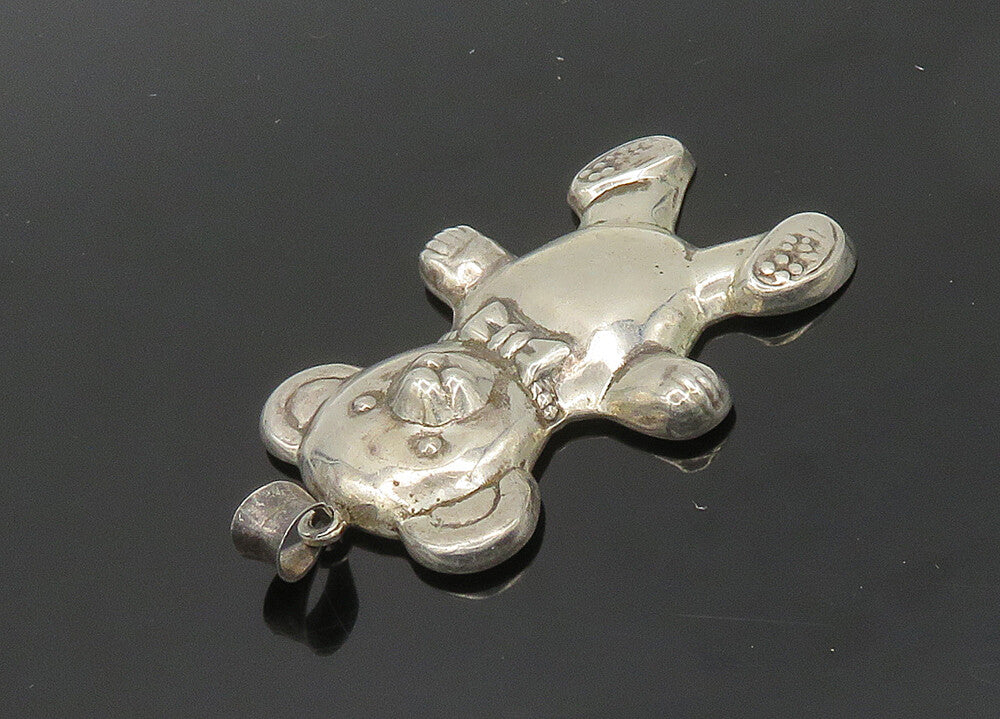 925 Sterling Silver  Vintage Shiny Hollow Teddy Bear Motif Pendant  PT15669