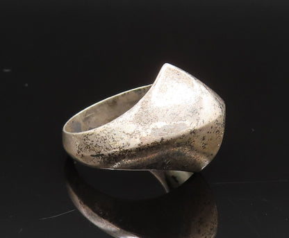 925 Sterling Silver  Vintage Minimalist Pyramid Dome Ring Sz 8  RG25619