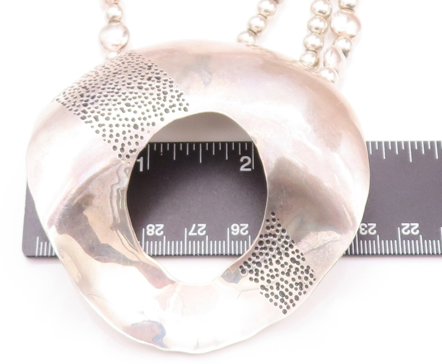 925 Sterling Silver Vintage Necklace Designer Beaded Chain Large Doughnut NE4279