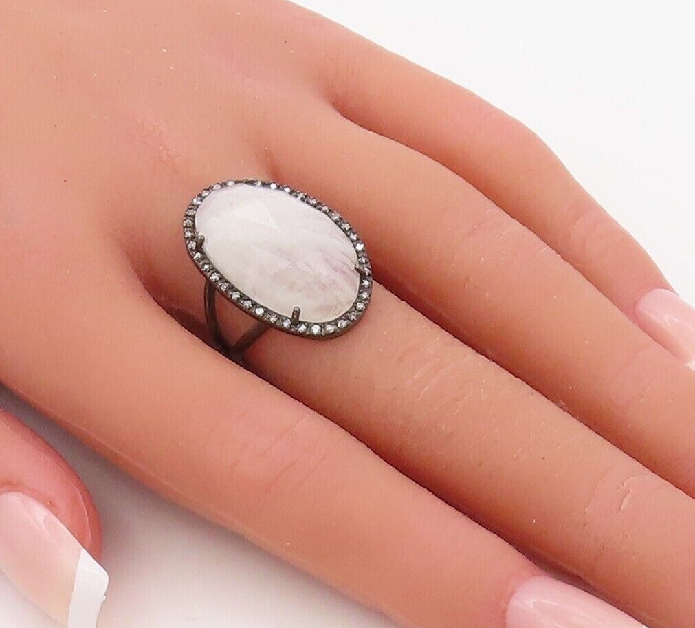 925 Sterling Silver Vintage Ring Diamonds & Large Oval Moonstone  Sz 7  RG30298