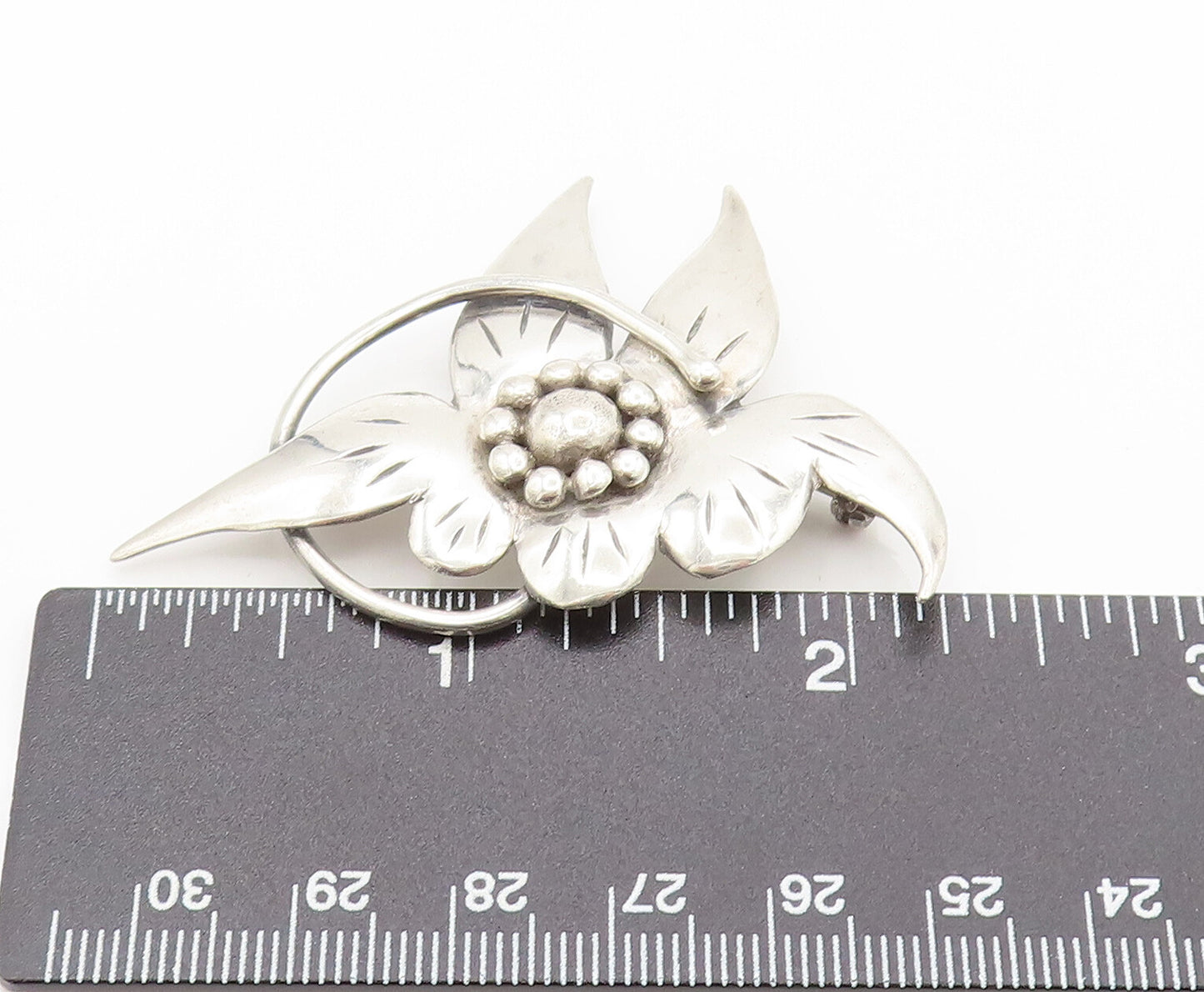 925 Sterling Silver  Vintage Stem Wrapped Etched Flower Brooch Pin  BP10106