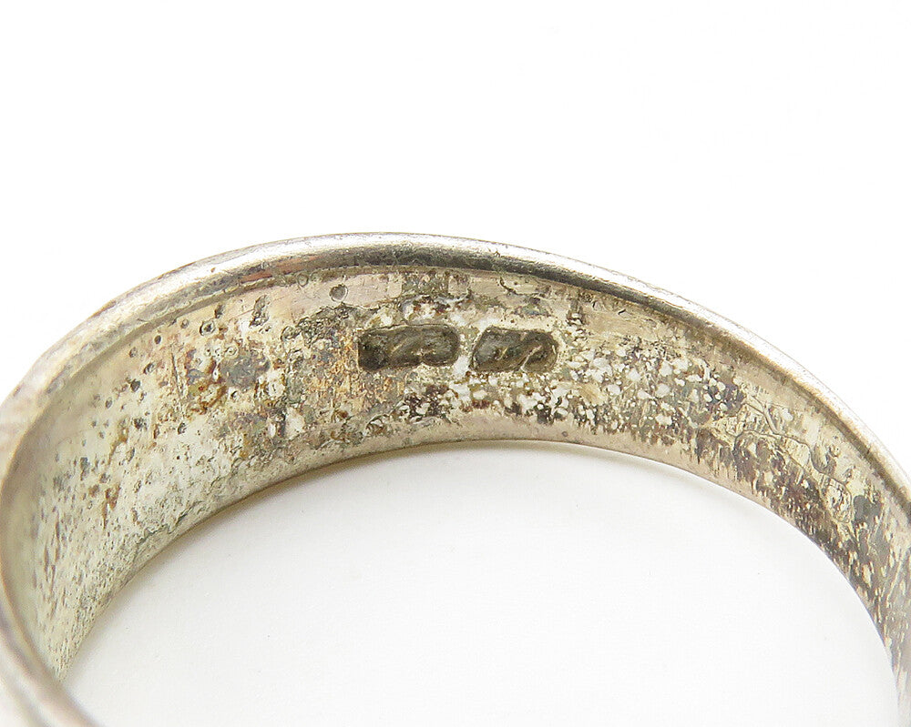925 Sterling Silver  Vintage Dark Tone Enamel Detail Band Ring Sz 8  RG10304