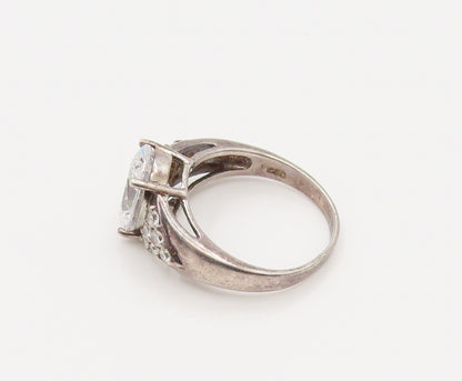 925 Silver  Vintage Oval Cubic Zirconia Wings Motif Ring Sz 7.75  RG26249