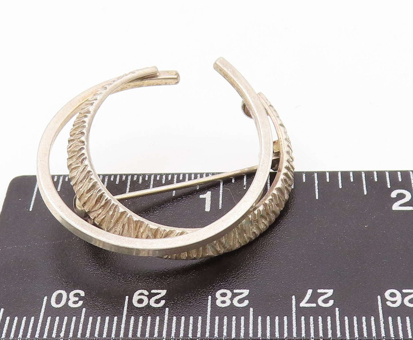 925 Sterling Silver Vintage Brooch Pin Designer Cutout C Shape   BP11186