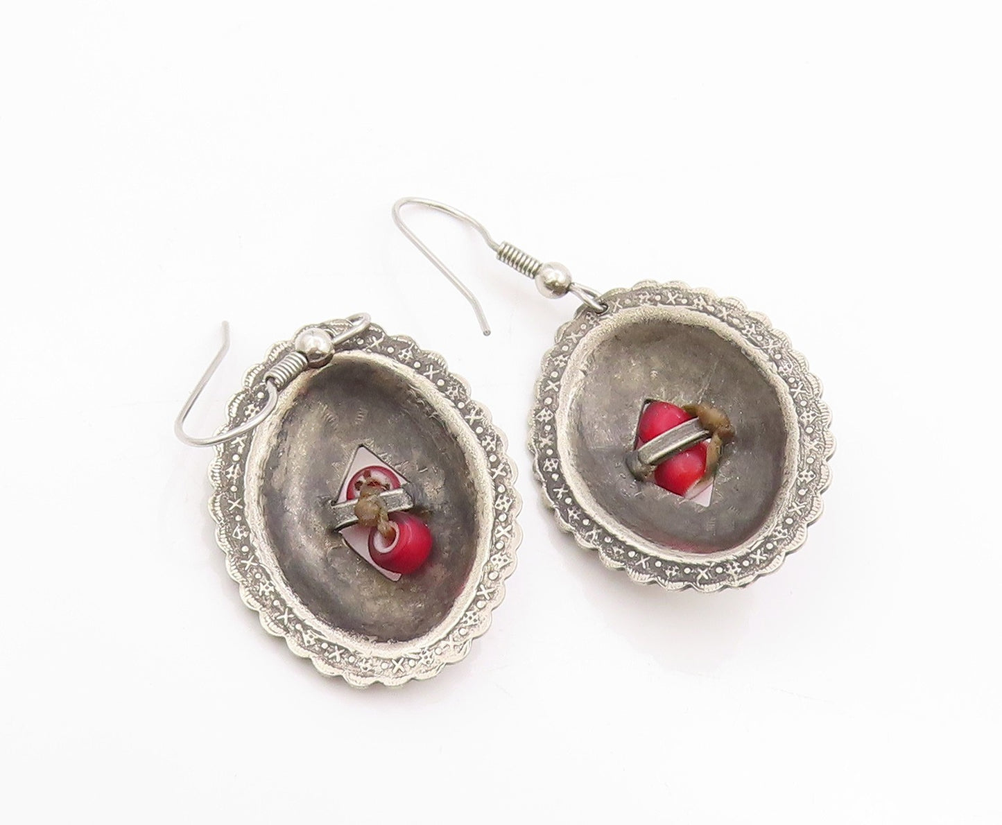 925 Sterling Silver Vintage Earrings SOUTHWESTERN Etched Oval Conchos EG13678