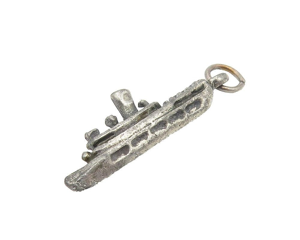 925 Sterling Silver  Vintage Petite Dark Tone Ship Motif Drop Pendant  PT8589