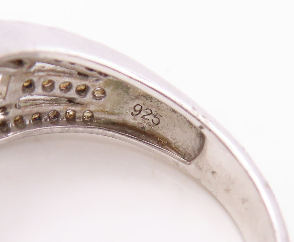 925 Sterling Silver Vintage Ring Designer Square Cut CZ Inlay  Sz 7  RG30936