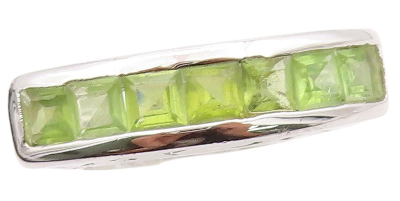 925 Sterling Silver Vintage Ring Square Cut Peridot Band  Sz 8  RG32523