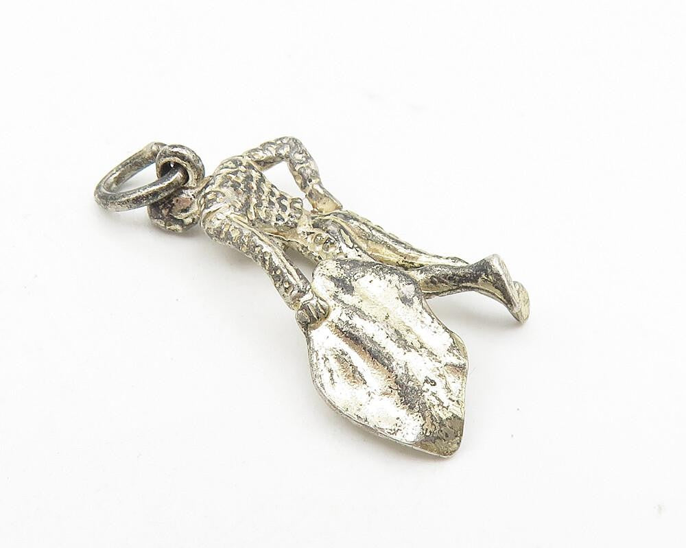 925 Sterling Silver  Vintage Petite Bull Fighter With Cape Pendant  PT8932