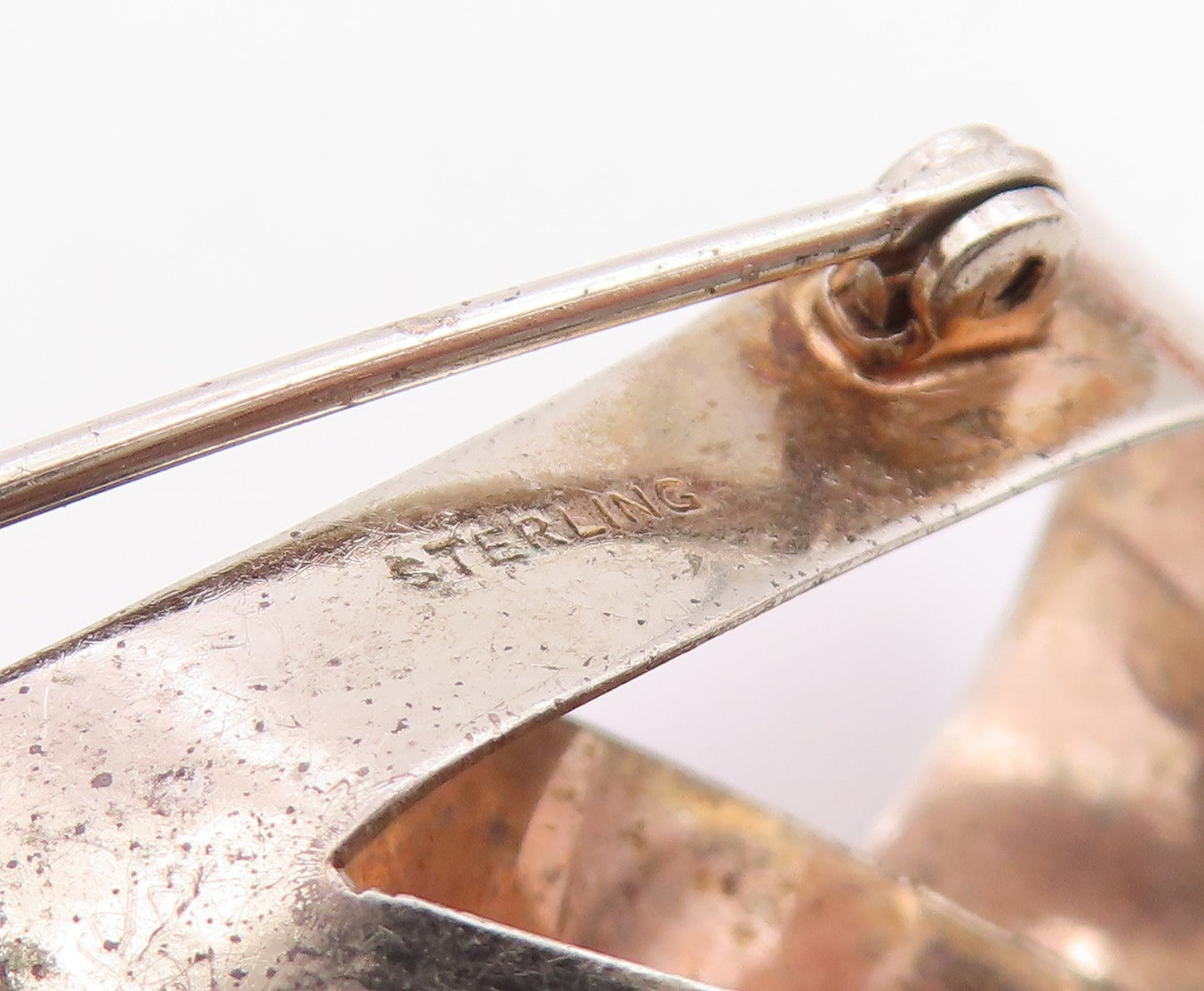 925 Sterling Silver  Vintage Citrine & Petite Pearls Ribbon Brooch Pin  BP6172