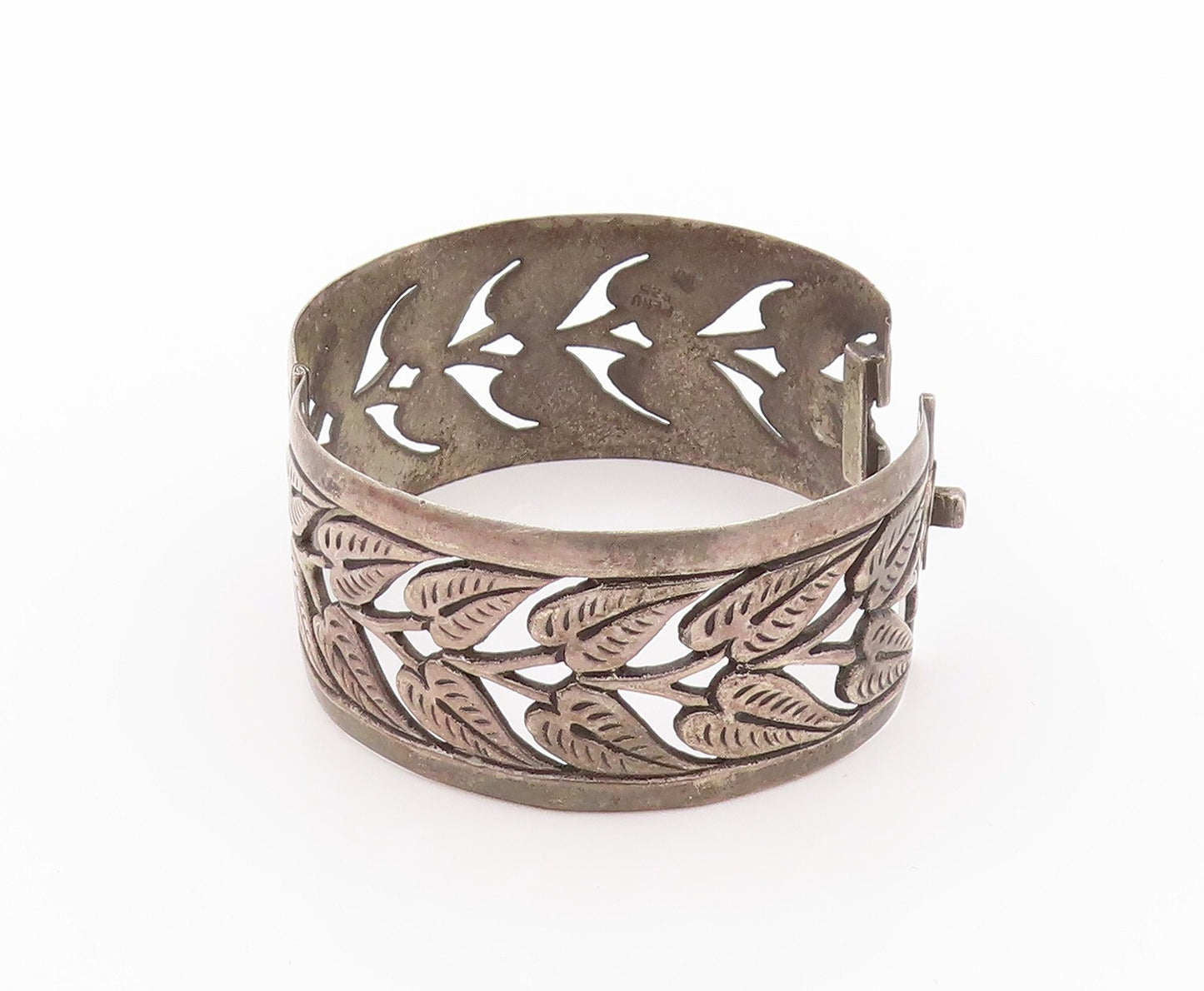 925 Sterling Silver Vintage Bracelet PERU Antique Dark Tone Leaf Bangle  BT11126