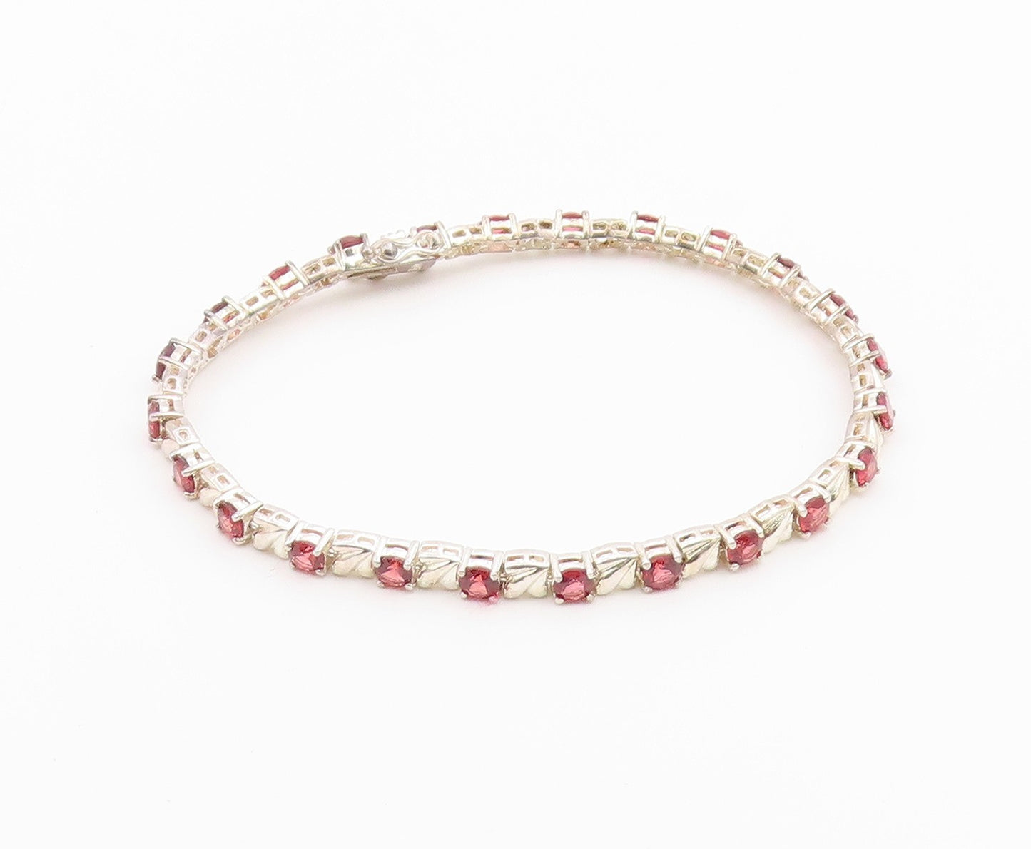 925 Sterling Silver  Vintage Prong Set Red Topaz Shiny Chain Bracelet  BT8316