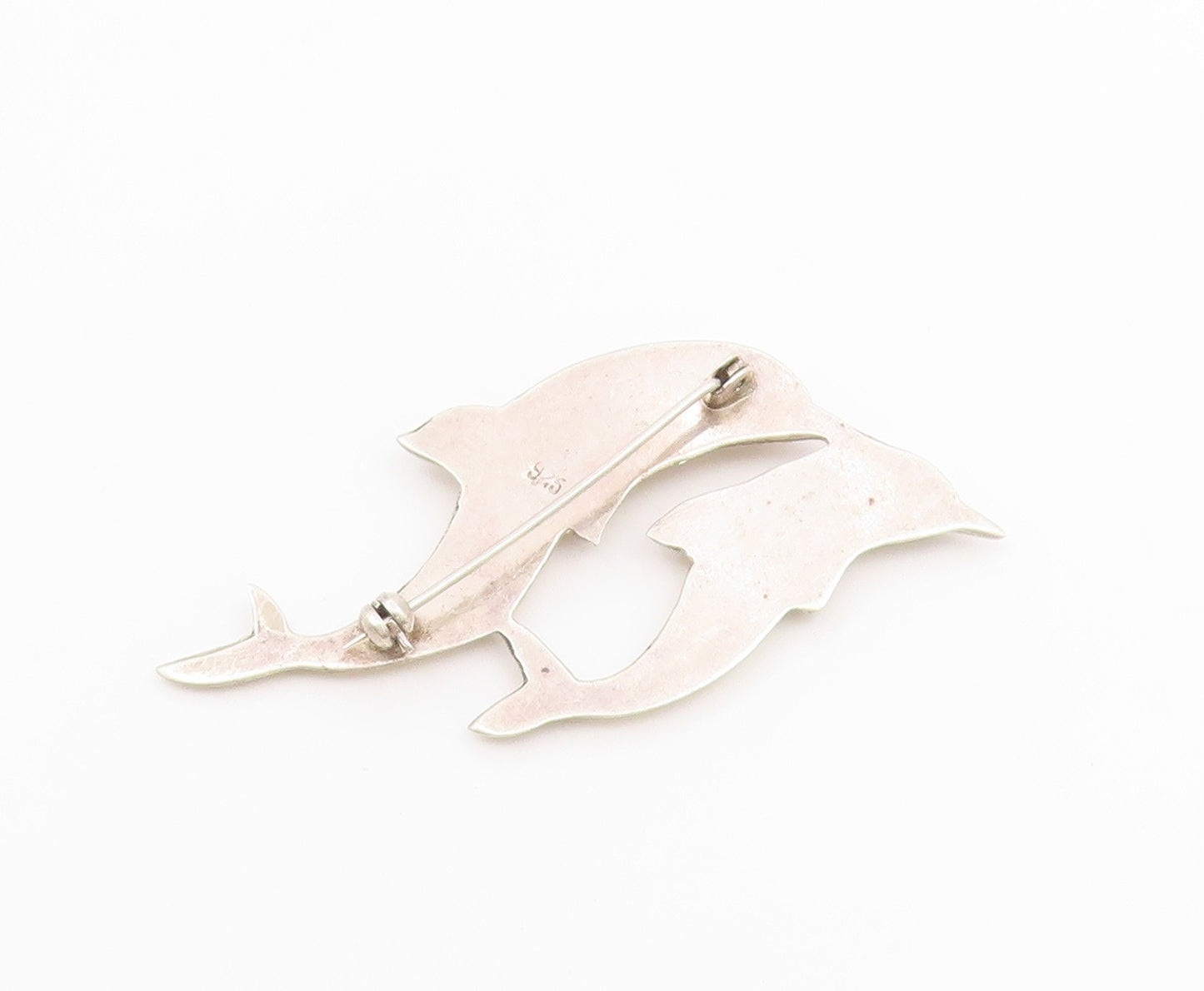 925 Sterling Silver  Vintage Shiny Smooth Swimming Dolphins Brooch Pin  BP6694