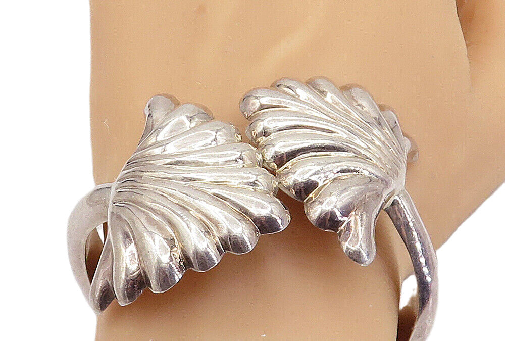 ILARIA 925 Sterling Silver  Vintage Scalloped Bypass Cuff Bracelet  BT3078