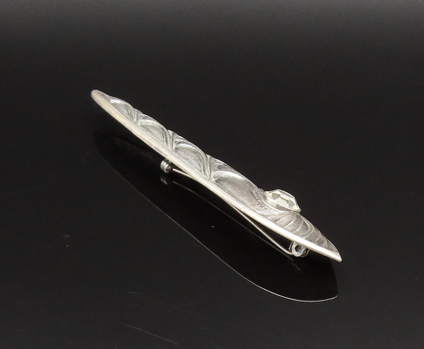 925 Silver  Vintage Inlaid Rhinestone Carved Swirls Linear Brooch Pin  BP9721