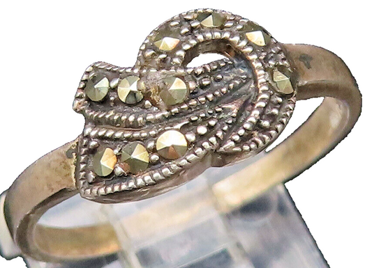 925 Sterling Silver  Vintage Dainty Marcasite Swirl Deco Ring Sz 8  RG25851