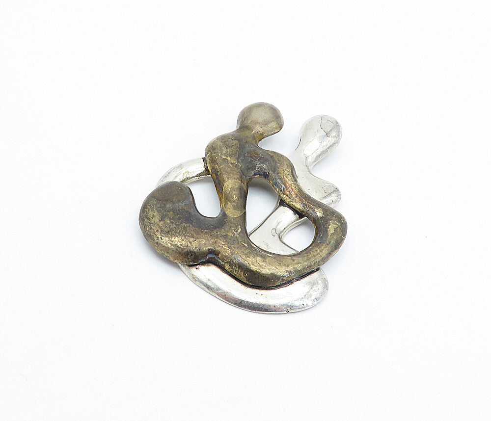 925 Sterling Silver  Vintage Modernist Two Tone Sitting Couple Pendant  PT4091