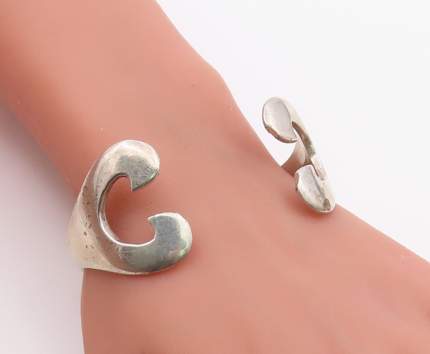 925 Sterling Silver Vintage Bracelet MEXICO Modernist Swirly Open Cuff  BT12147