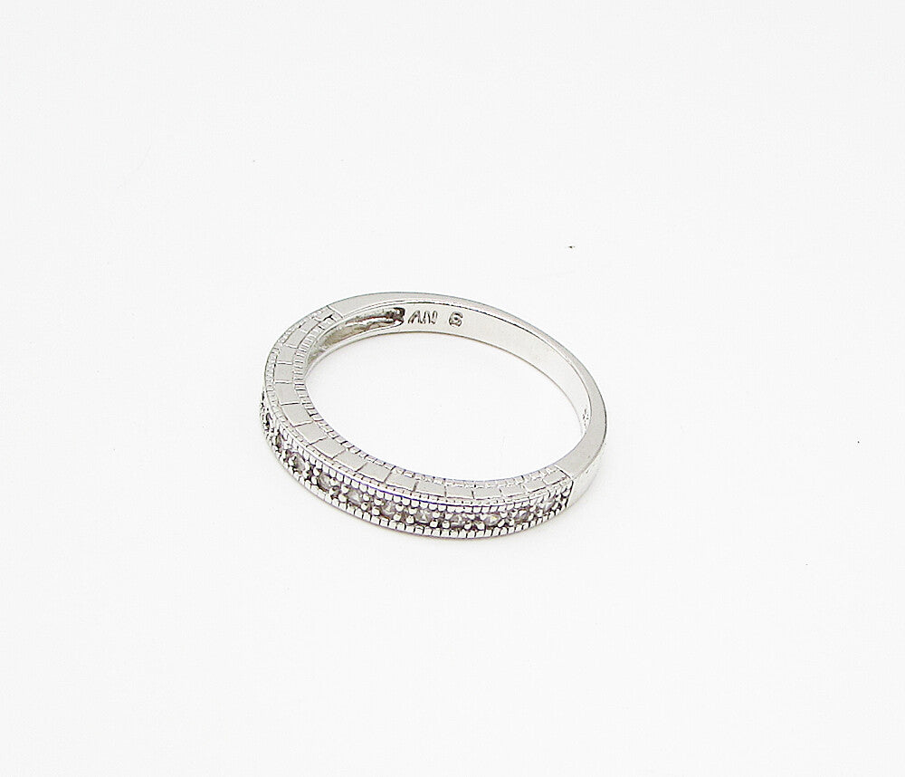 925 Sterling Silver  White Cubic Zirconia Band Ring Sz 9  RG2954