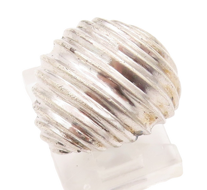 925 Sterling Silver Vintage Ring Domed Designer Grooved  Sz 3  RG31789