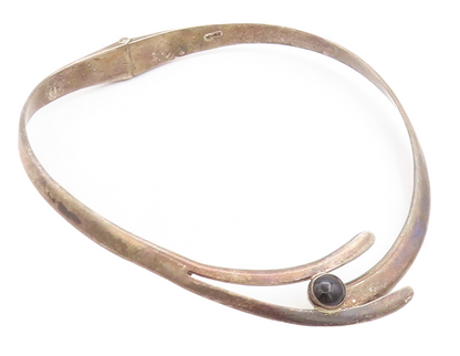 MEXICO 925 Sterling Silver  Vintage Black Onyx Bypass Collar Necklace  NE2189