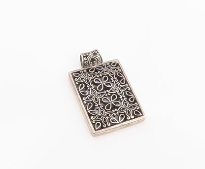 925 Sterling Silver Vintage Pendant Intricate Openwork Floral Locket  PT25654