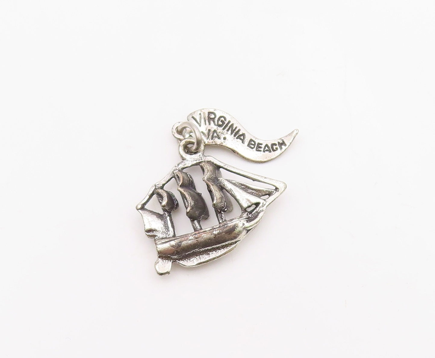 925 Sterling Silver  Vintage Virginia Beach Sailboat Charm Pendant  PT21832