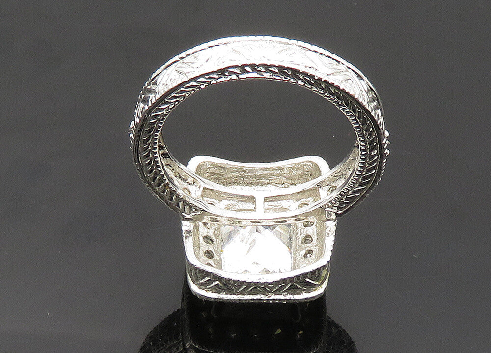 925 Sterling Silver  Vintage Shiny Cubic Zirconia Cocktail Ring Sz 10  RG20796