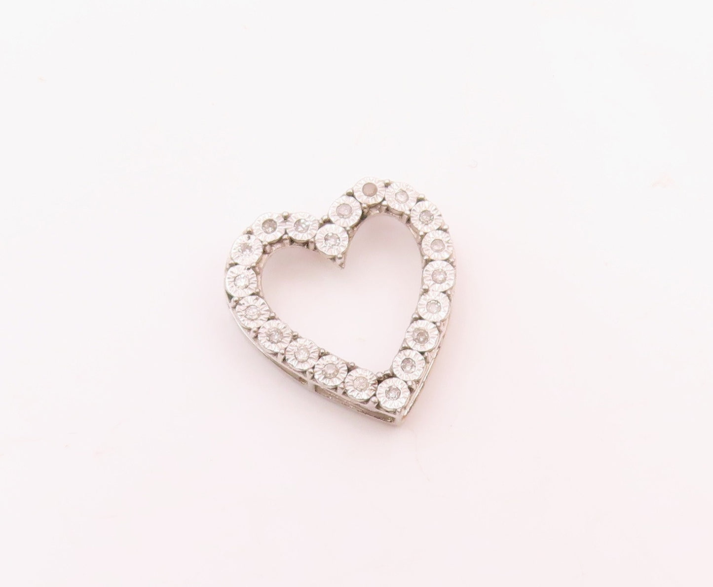 925 Sterling Silver  Vintage Genuine Diamonds Open Love Heart Pendant  PT20060