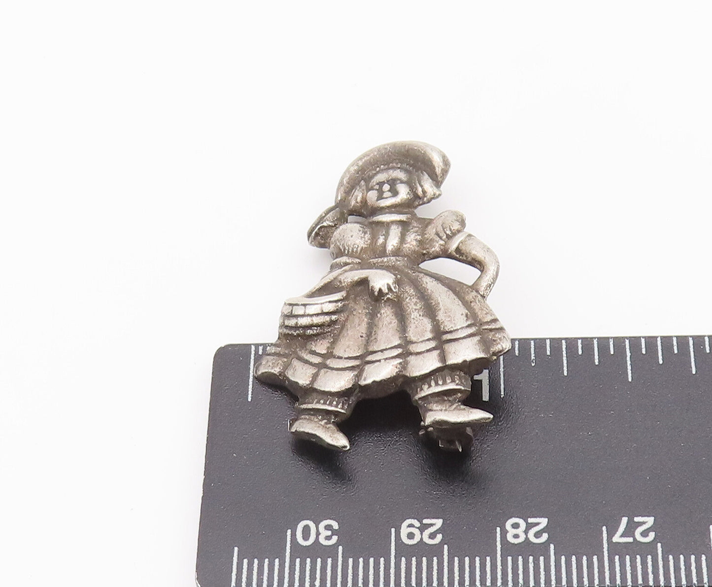925 Sterling Silver Vintage Brooch Pin Antique Small Girl With Basket  BP10656