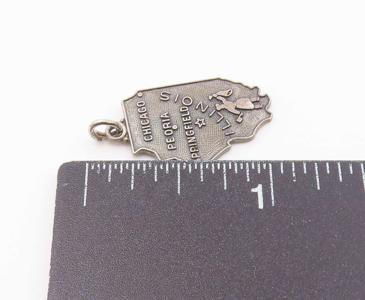 925 Sterling Silver  Vintage Dark Tone Illinois State Map Pendant  PT16320
