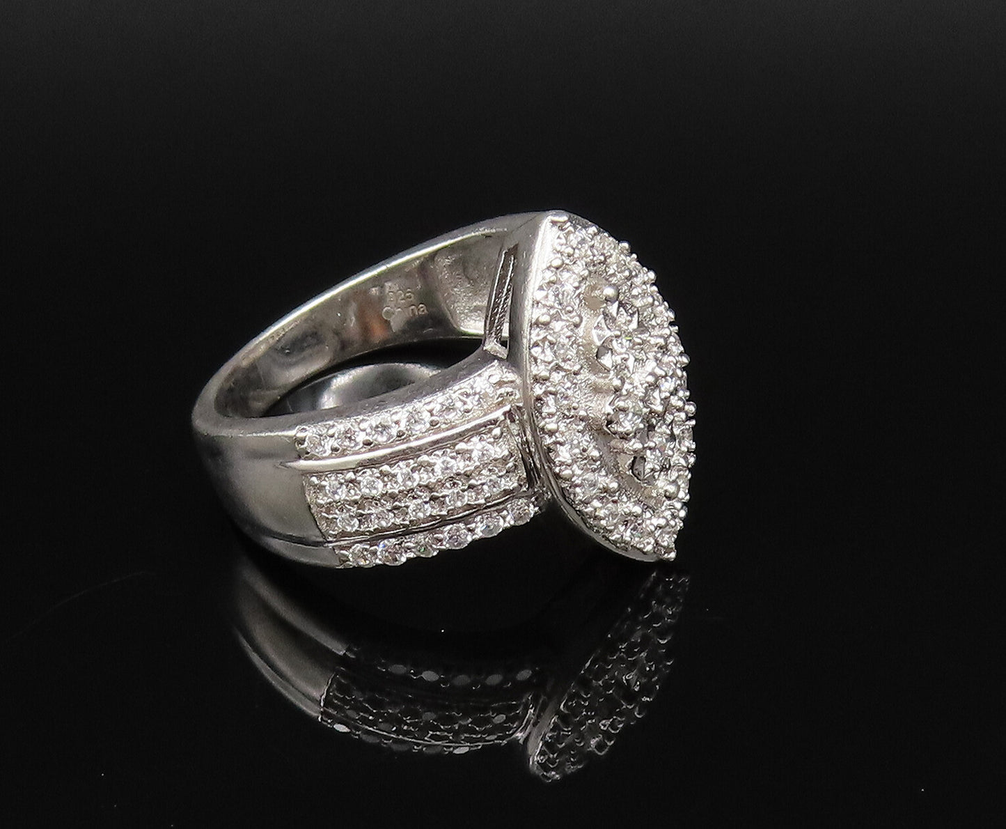 925 Silver  Vintage Multi Cubic Zirconia Marquise Frame Ring Sz 8  RG25807