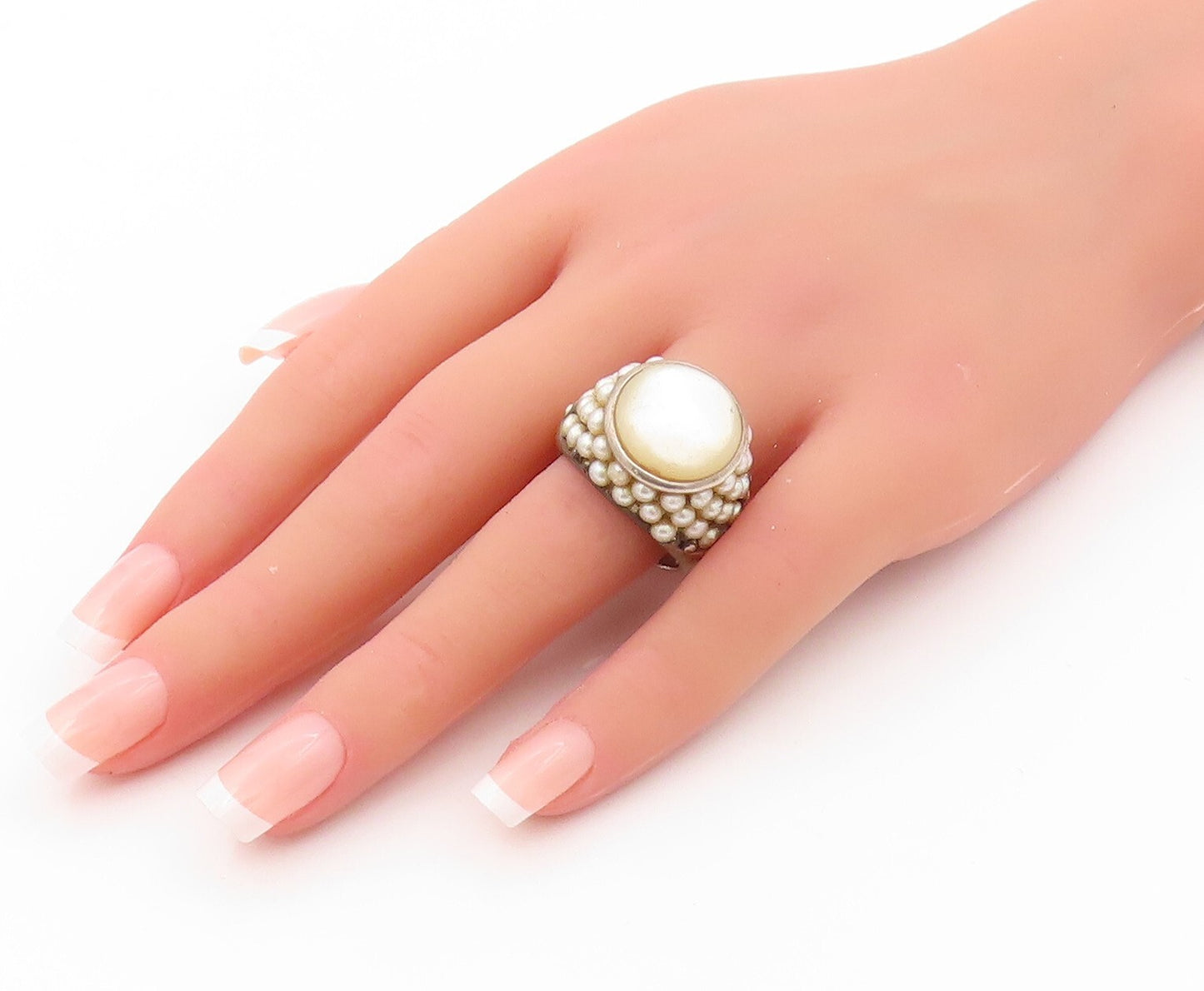 925 Sterling Silver Vintage Ring Mother Of Pearl Halo Pearls  SZ 10 RG31974
