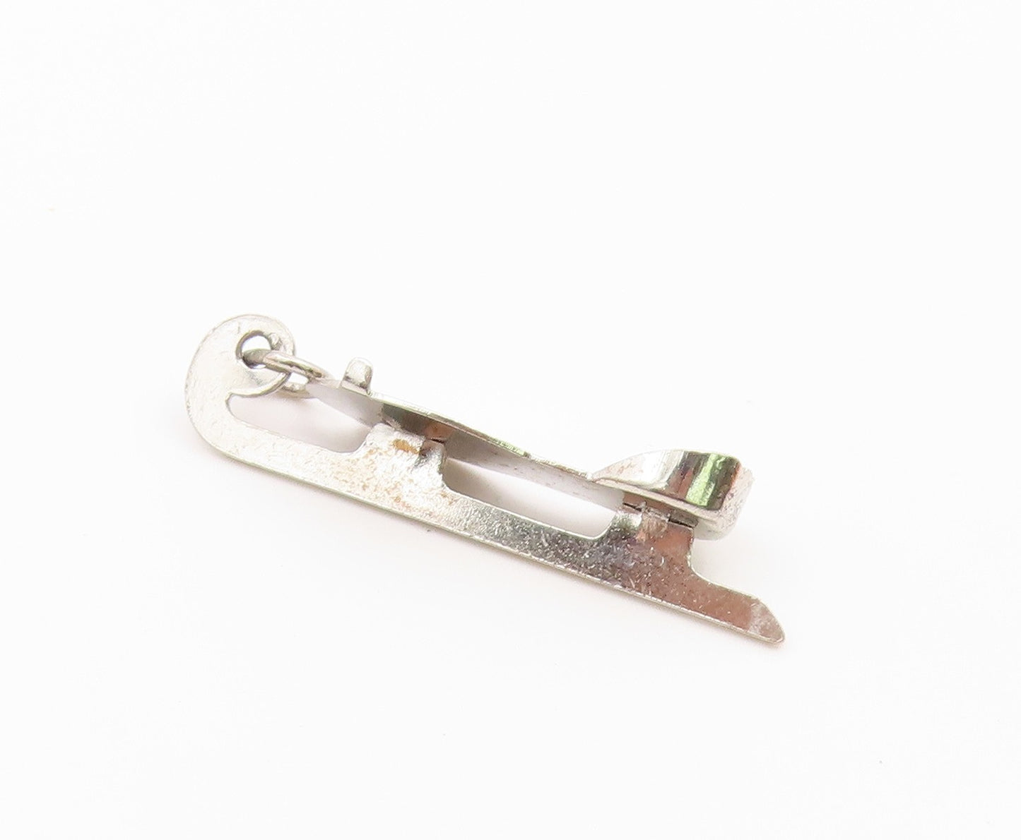 925 Sterling Silver  Vintage Sculpted Skiing Snowboard Pendant  PT20684
