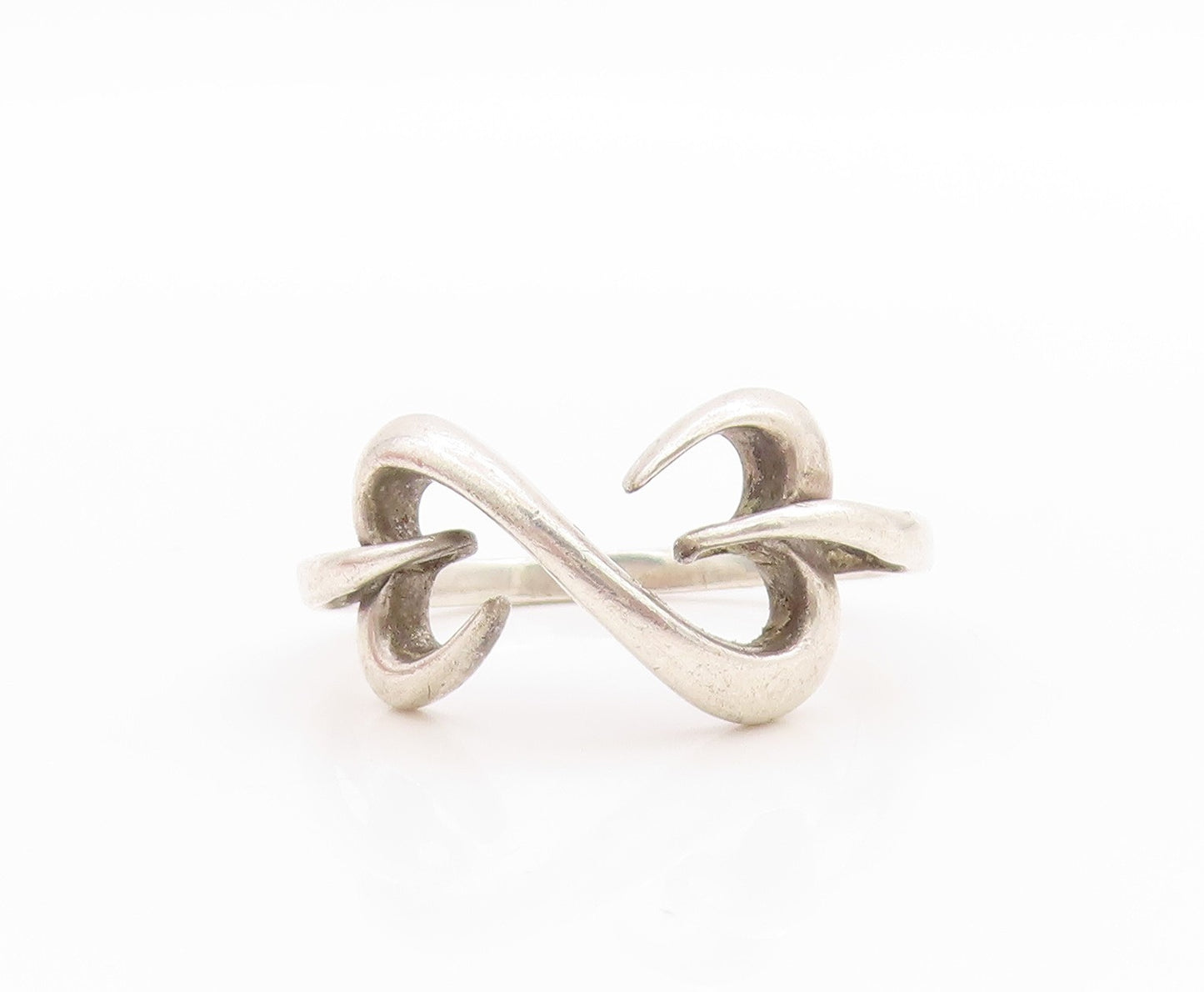 925 Sterling Silver Vintage Ring Minimalistic Infinity Heart Cutout Sz 9 RG33433