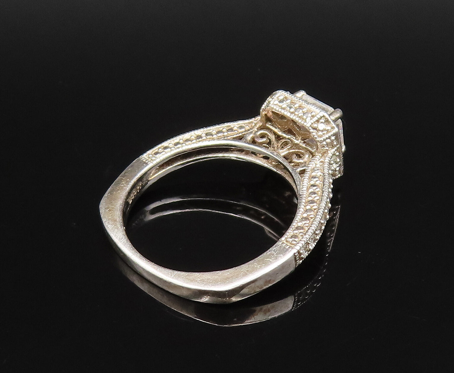 925 Sterling Silver  Vintage Square Cubic Zirconia Halo Ring Sz 7  RG25994