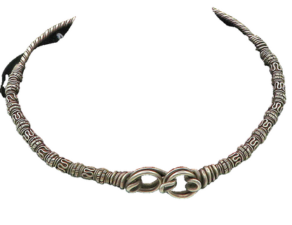 925 Sterling Silver  Vintage Heavy Swirl Twist Pattern Collar Necklace  NE2952