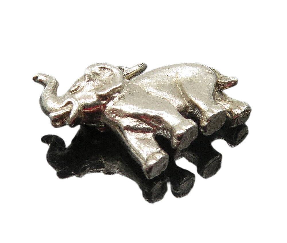 925 Sterling Silver  Vintage Petite Dark Tone Elephant Motif Pendant  PT6942