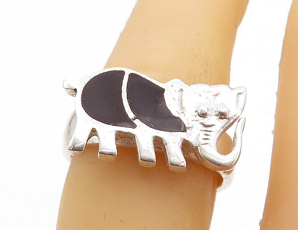 925 Sterling Silver  Vintage Black Onyx Elephant Band Ring Sz 6.5  RG7725