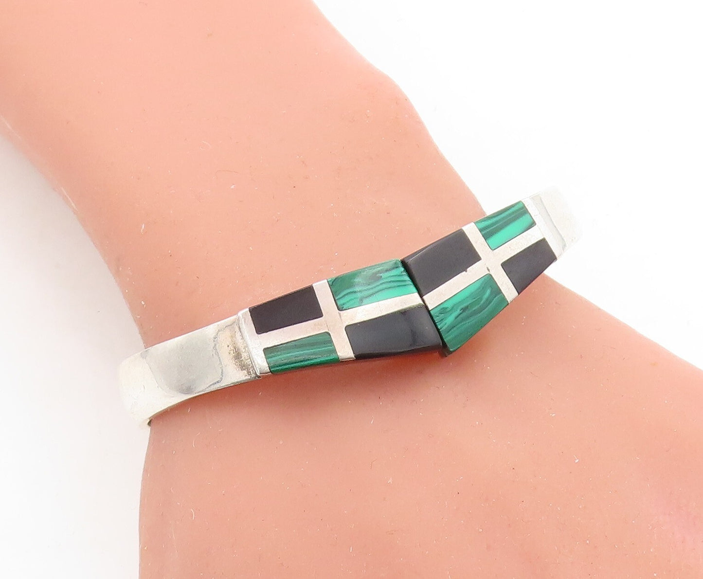 MEXICO 925 Sterling Silver  Vintage Malachite & Onyx Bangle Bracelet  BT1456