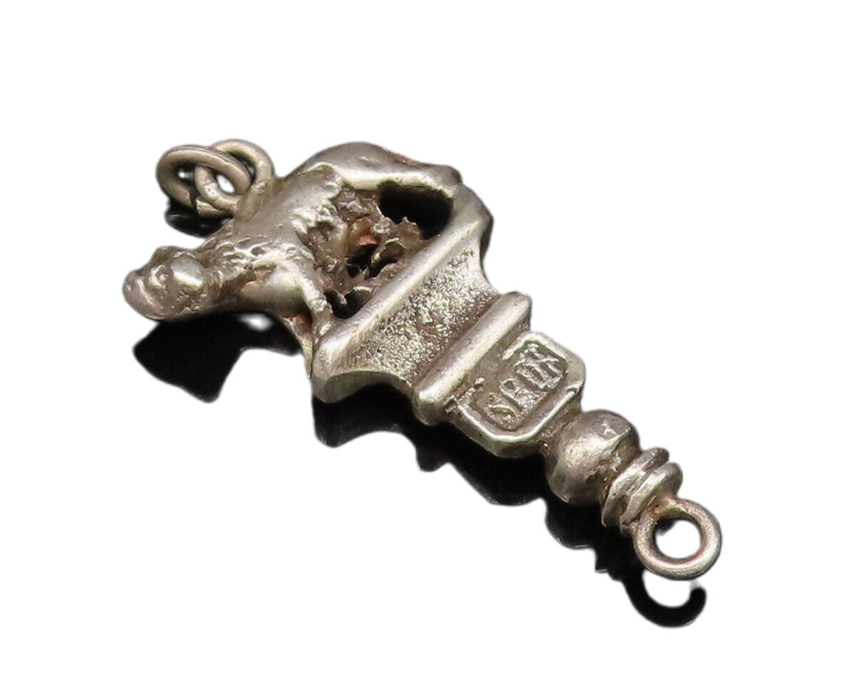 925 Sterling Silver  Vintage Sculpted Animal On Top Of Pillar Pendant  PT21743