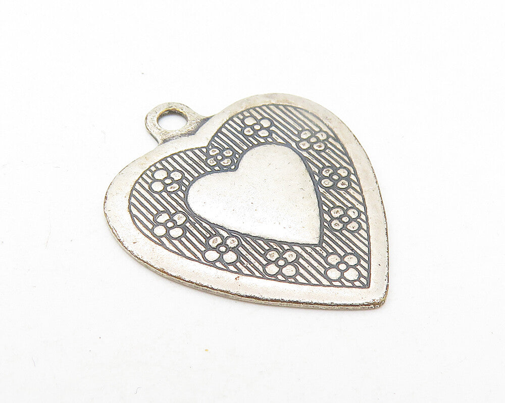 925 Sterling Silver  Vintage Dark Tone Floral Etched Love Heart Pendant PT8971