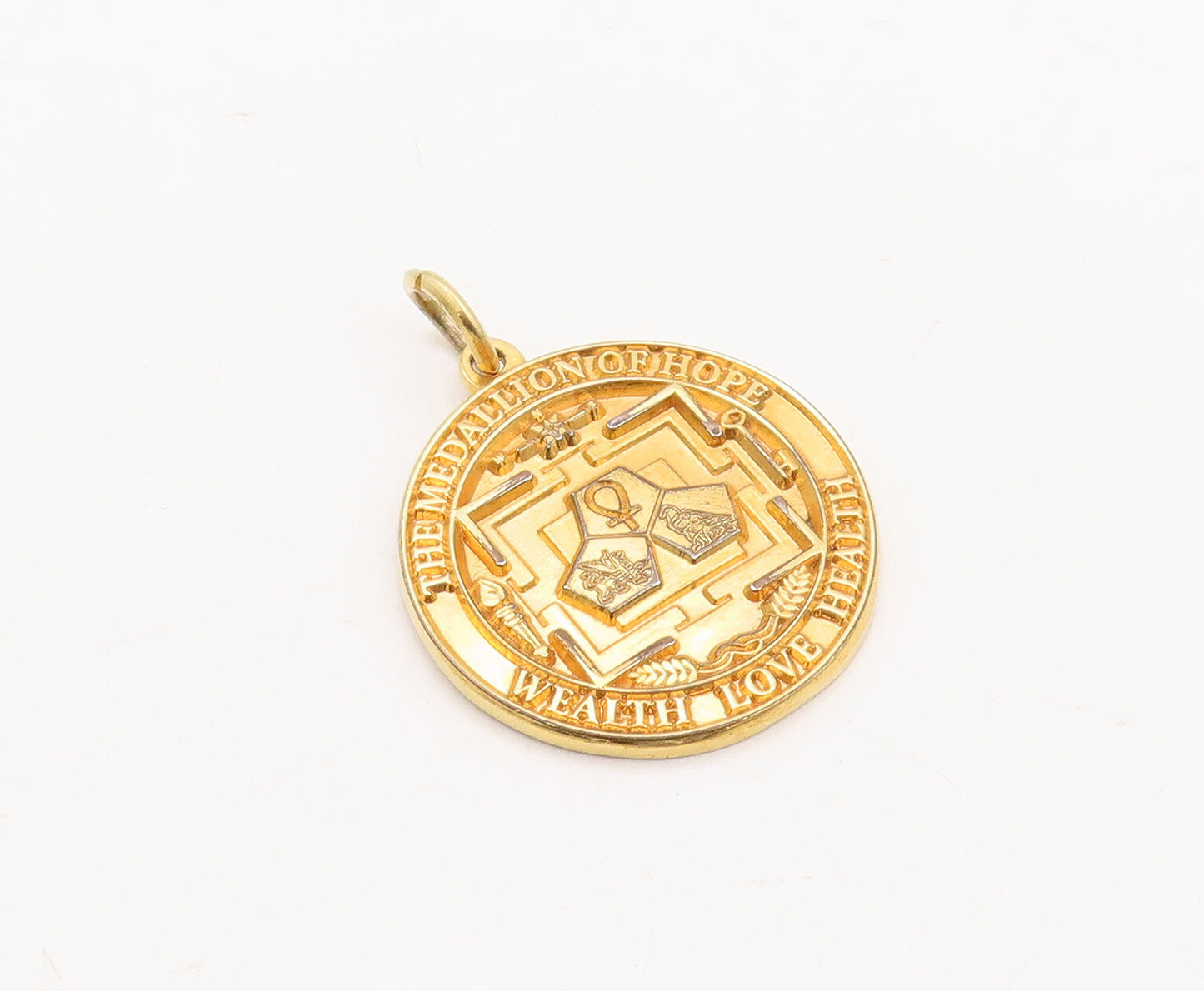 925 Sterling Silver Vintage Pendant Gold Plated Carved Medallion Of Hope PT23173