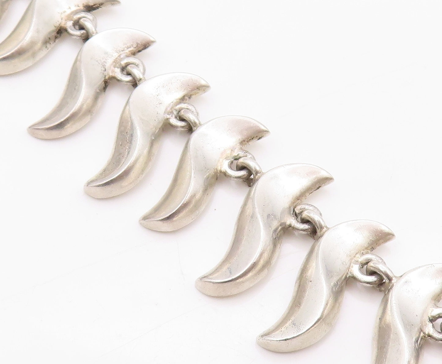 925 Sterling Silver Vintage Necklace MEXICO Solid Swirls Cutout Band  NE4496