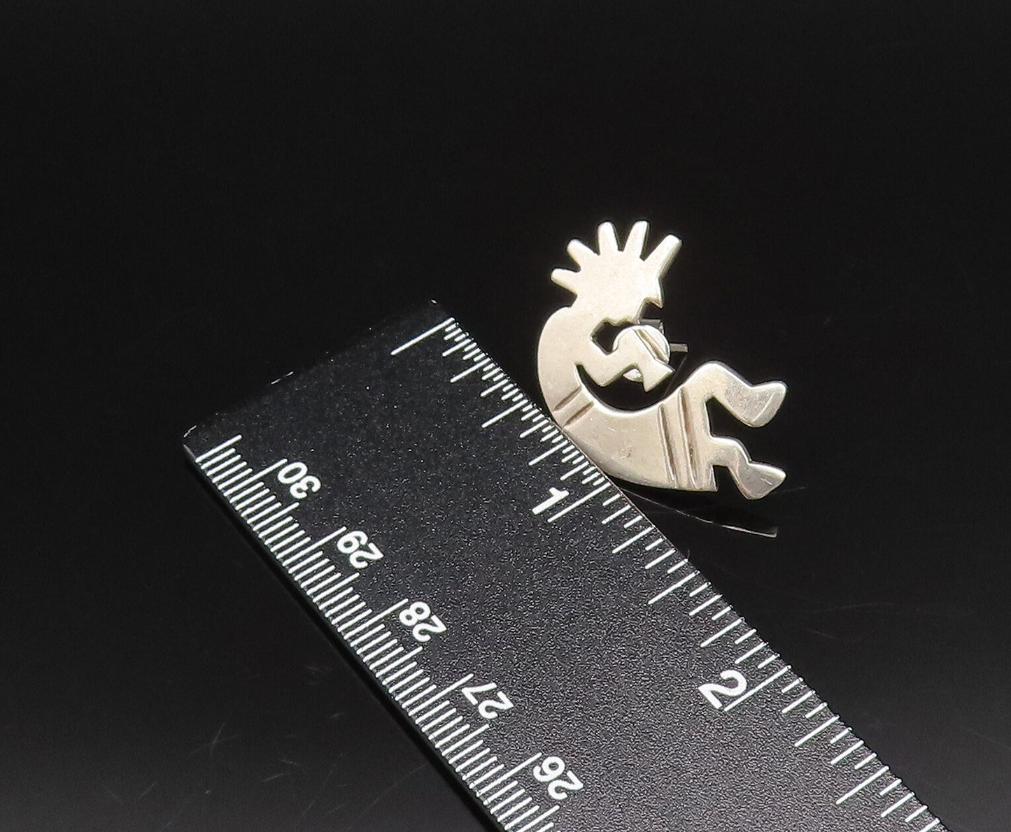 MEXICO 925 Silver  Vintage Carved Kokopelli Dancer Stud Earrings  EG12198