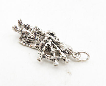 925 Sterling Silver  Vintage Petite Sculpted Bag Pipe Player Pendant  PT7041
